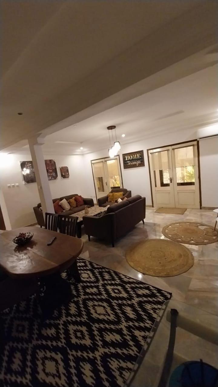 Belle Maison Familiale Spacieuse A Dakar Senegal Home Teranga Mbao Exteriér fotografie