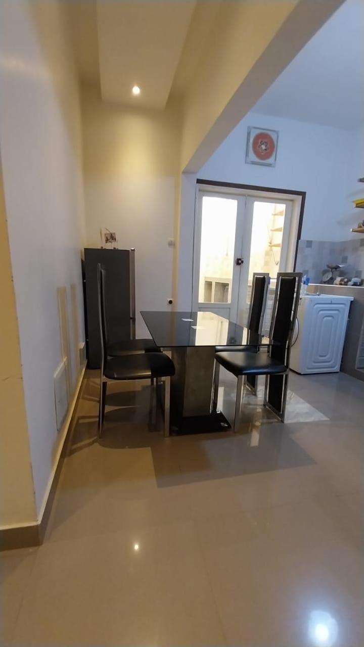 Belle Maison Familiale Spacieuse A Dakar Senegal Home Teranga Mbao Exteriér fotografie