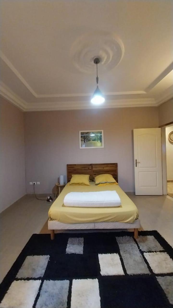 Belle Maison Familiale Spacieuse A Dakar Senegal Home Teranga Mbao Exteriér fotografie
