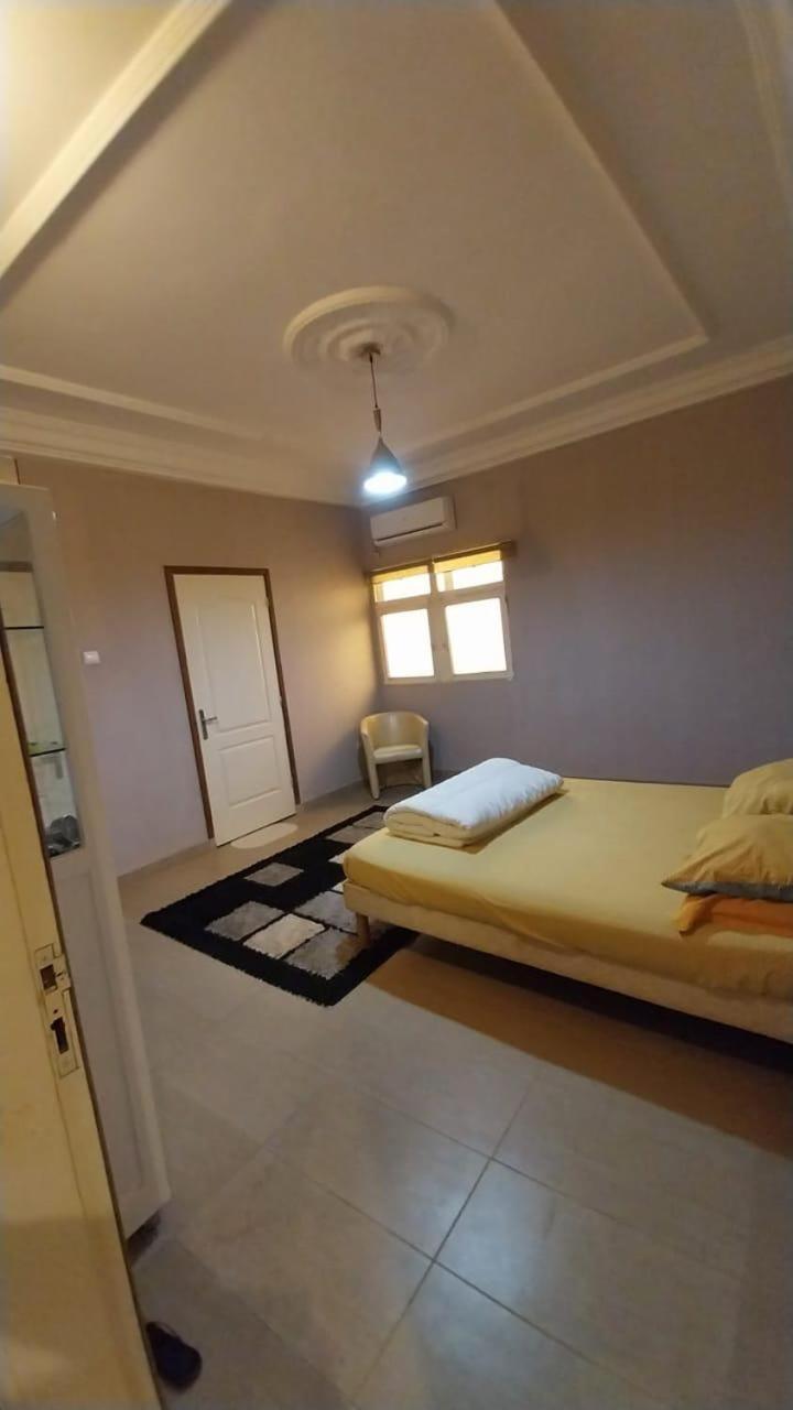 Belle Maison Familiale Spacieuse A Dakar Senegal Home Teranga Mbao Exteriér fotografie