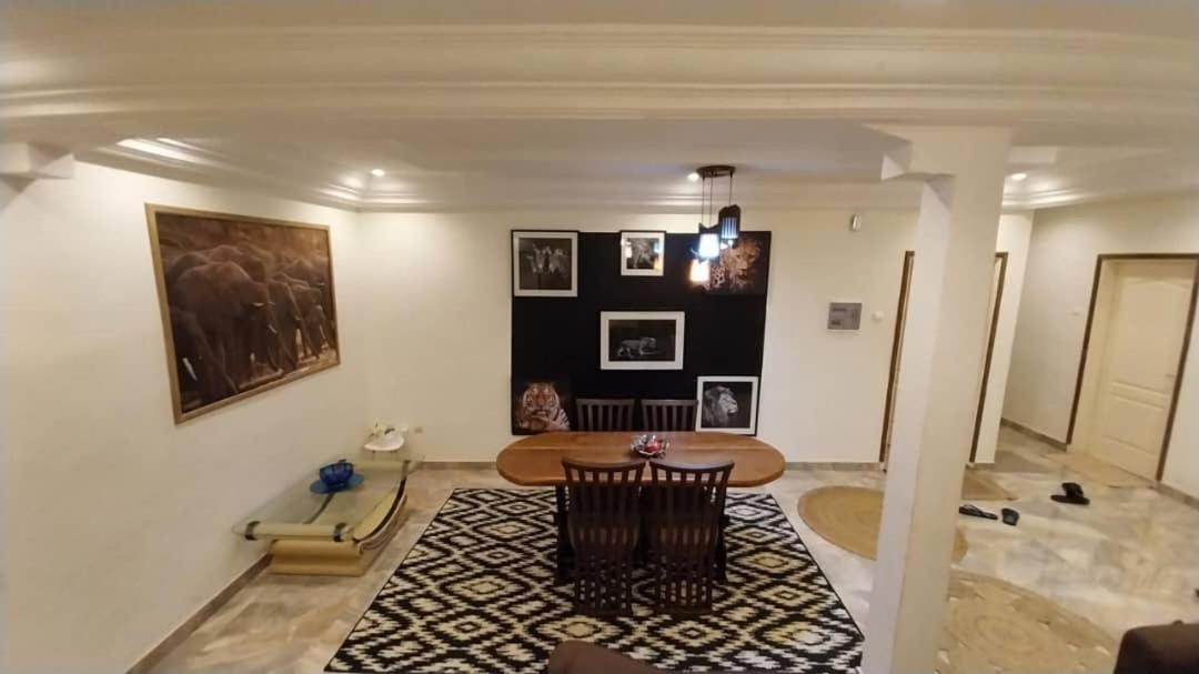 Belle Maison Familiale Spacieuse A Dakar Senegal Home Teranga Mbao Exteriér fotografie