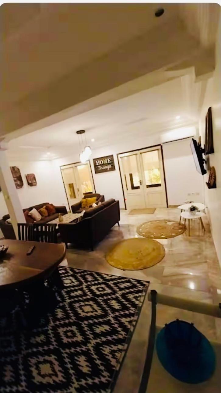 Belle Maison Familiale Spacieuse A Dakar Senegal Home Teranga Mbao Exteriér fotografie