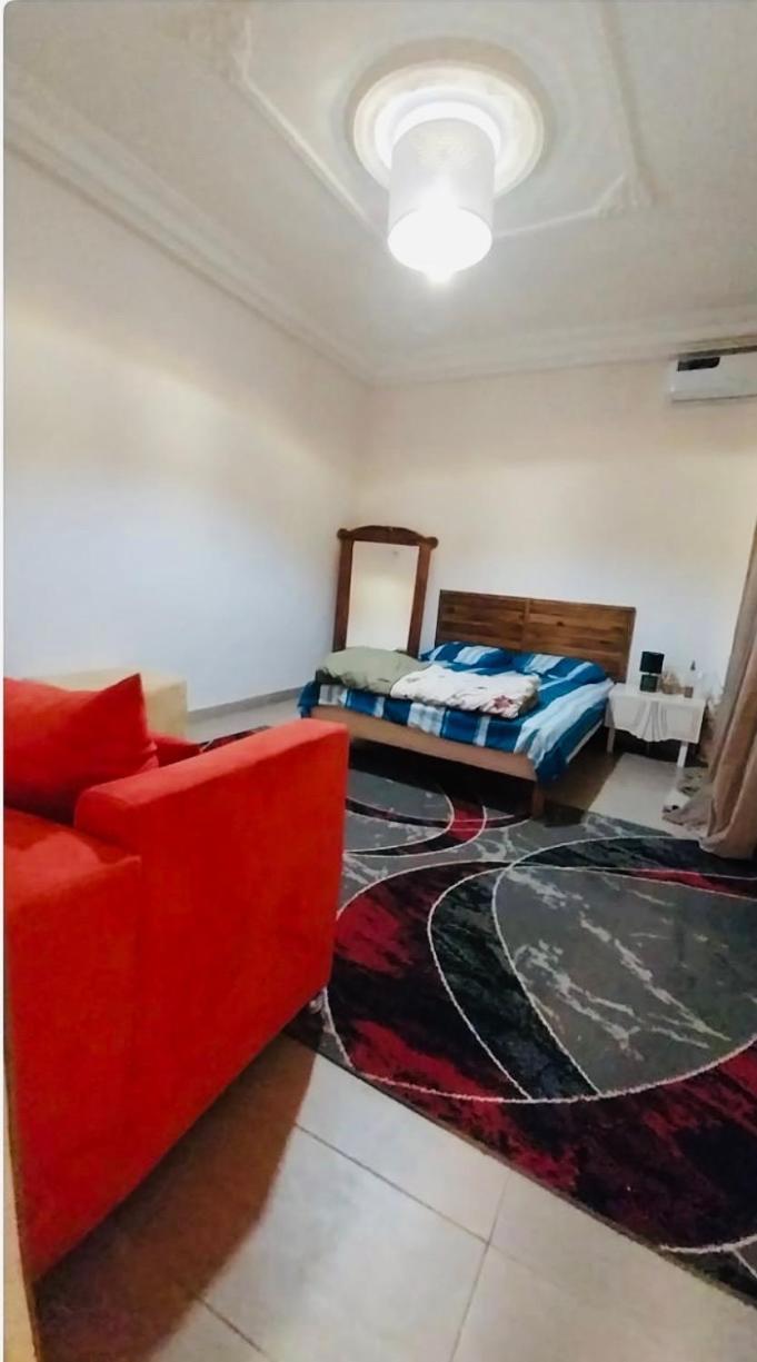Belle Maison Familiale Spacieuse A Dakar Senegal Home Teranga Mbao Exteriér fotografie